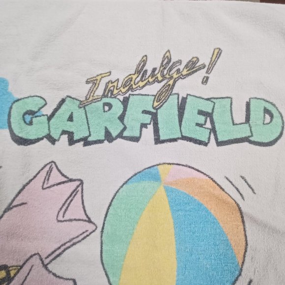 Vintage 1978 Garfield Beach Towel - Picture 4 of 11